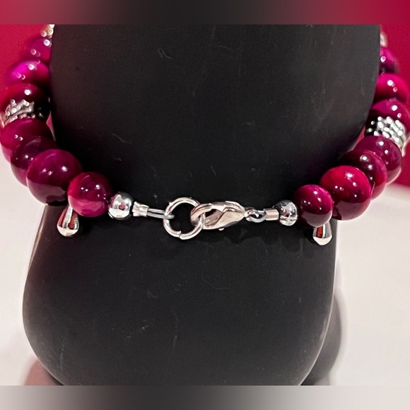 Rose Ombré Jade Beaded Anklet with Silver Barrel Accents - Picture 3 of 6